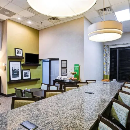 Hampton Inn Norfolk-Naval Base