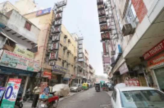 Hotel Lav-Kush Hotels near Khas Mahal