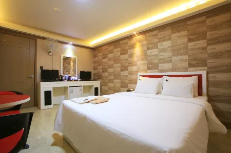 Guri K Отели в г. Кури