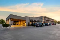 Best Western Plus Leamington Hotel  Conference Centre Hôtels à : Leamington