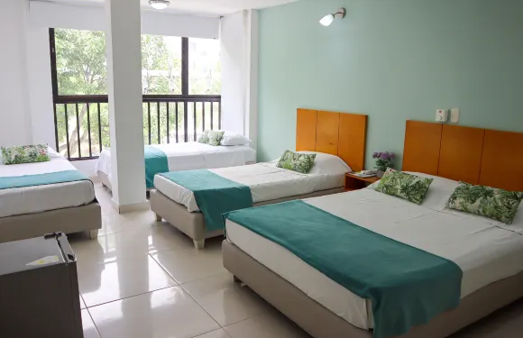 巴利亞多利德酒店