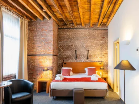 Ghent River Hotel