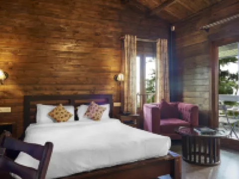The Heritage Club - Tripura Castle Hotele w: Shillong