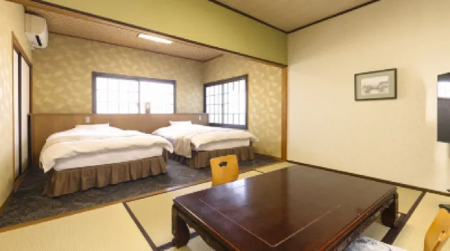 Hotarunoyado Sendou Hotels in Yufu