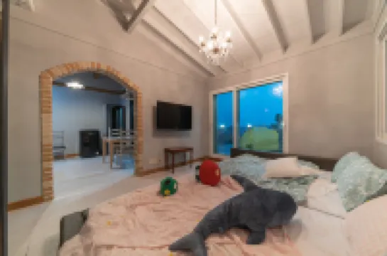 Yangyang Little Forest Pension (Breakfast, Spa)