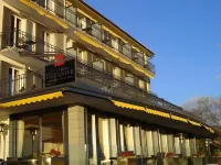 Le Baron Tavernier Hotel di Cully