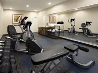 Best Western North Bryant Inn - Gym