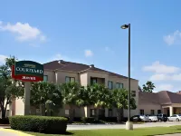 Courtyard Harlingen فنادق في هارلينغن