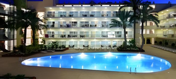 Las Gaviotas Suites Hotel & Spa Hotels in Muro