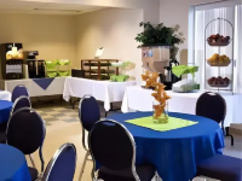 Residence & Conference Centre - Kitchener-Waterloo