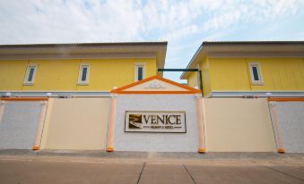 Venice Resort