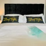 The Upper Gathering - Sleeps up to 9 Hotel di Altrincham