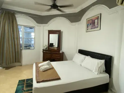 Raihan Beach Resort Hotels near Swan Island