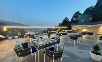 Arnisa Kasauli - A Boutique Hotel