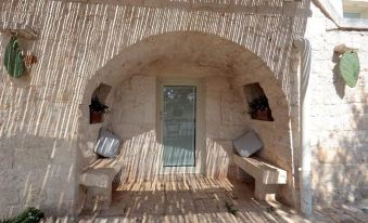 Pietra Pesara - Housity