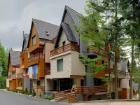 Ioana Boutique Hotel Các khách sạn ở Moroeni
