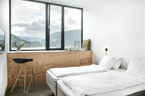 埃內爾吉旅社 內斯弗拉滕住宿飯店