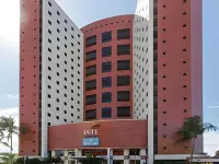 Iate Plaza Hotel Hotel a 