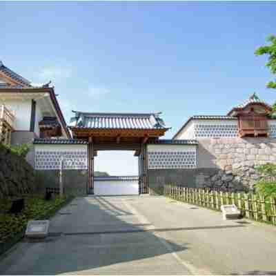 アパホテル〈小松グランド〉 Hotel Exterior