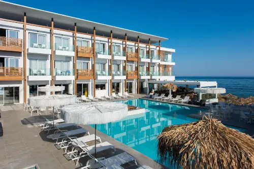 Enorme Ammos Beach Hotels in Sisi