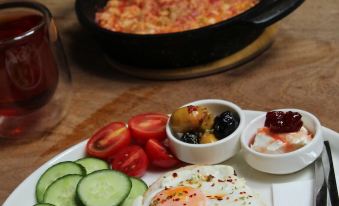 4. 비콜로 모다..
