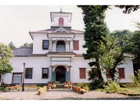 Tendo Central Hotel