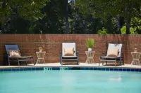 DoubleTree by Hilton Atlanta Perimeter Dunwoody - Pools