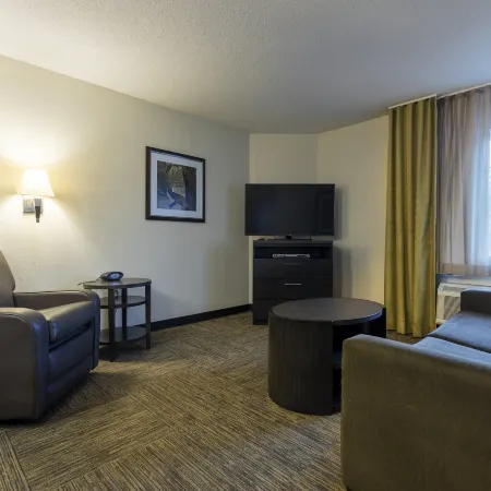 Candlewood Suites COLONIAL HEIGHTS-FT LEE by IHG