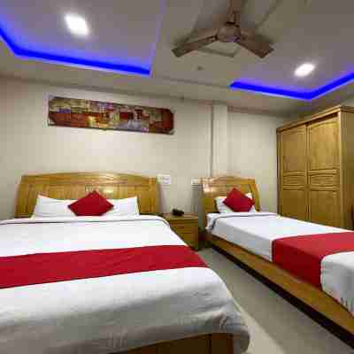 DV Residency Bhadravathi Rooms