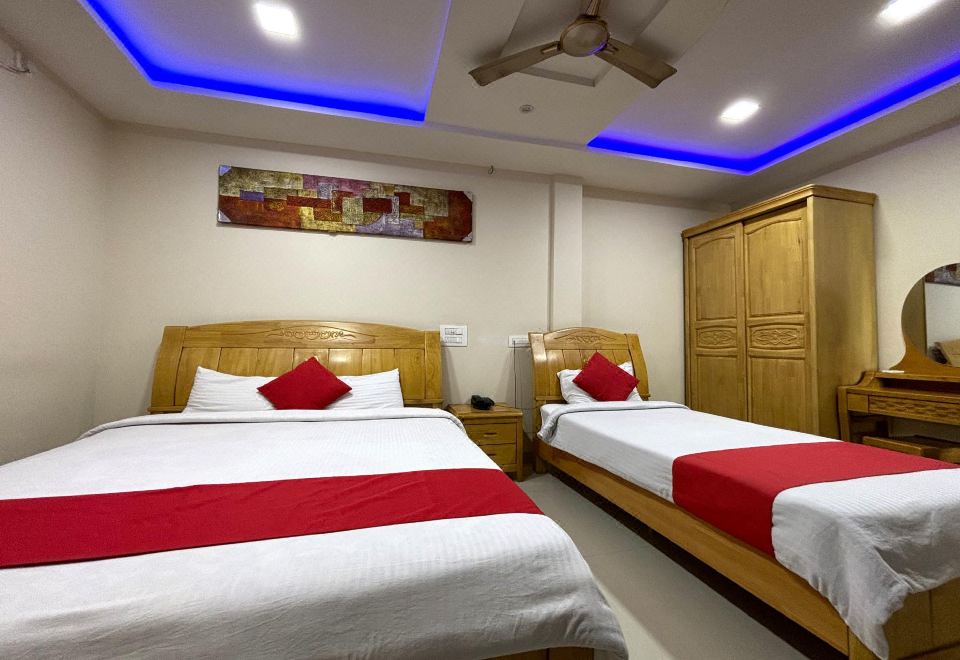 DV Residency Bhadravathi