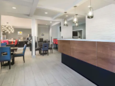 ホテル 1550 - SFO エアポート ミルブレーのホテル