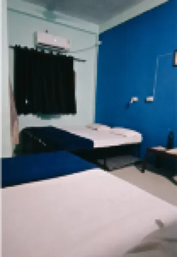 Goroomgo Shree Ram Kuti Homestay Ujjain