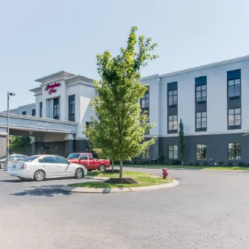 Hampton Inn White House