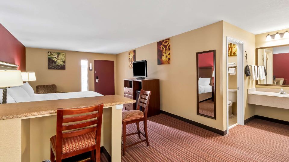 Best Western Plus Fiesta Inn