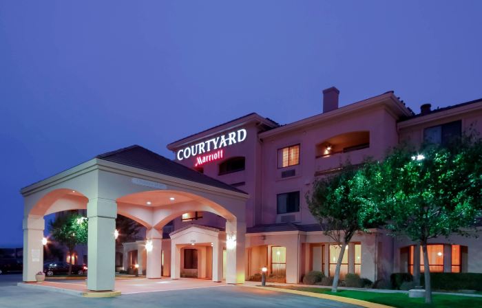 Courtyard Salinas Monterey