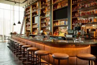 The Westin Milwaukee - bar