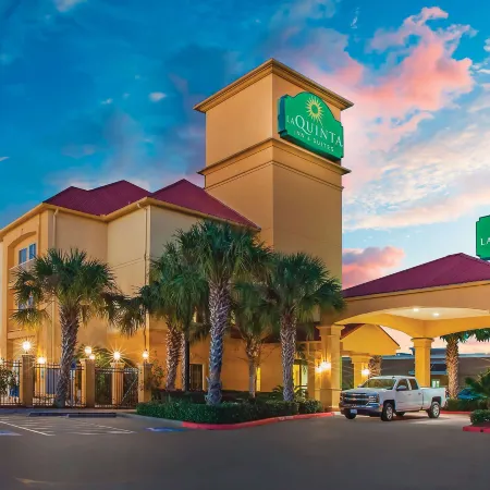 La Quinta Inn & Suites by Wyndham Beaumont West