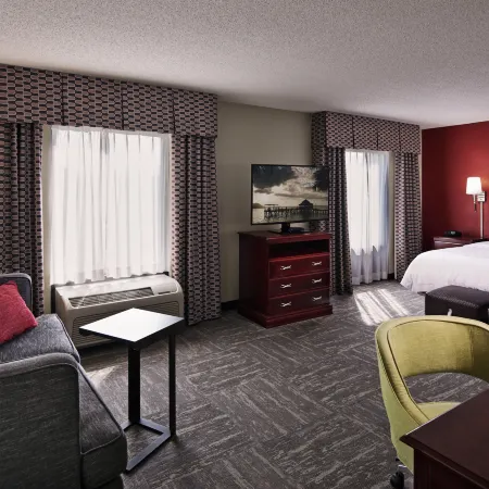 Hampton Inn & Suites Millington