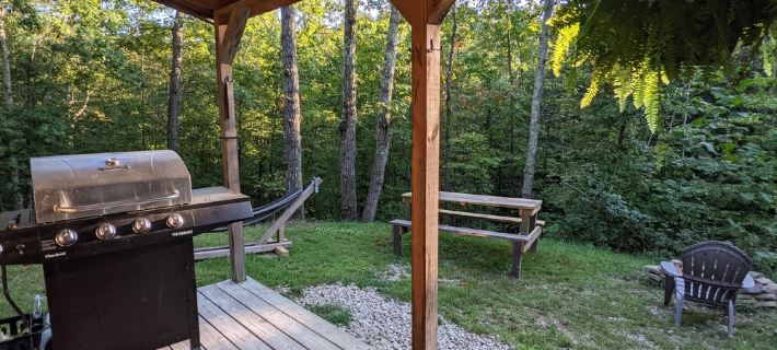 Cabin surrounded by Wayne National Forest and the Baileys Trail System Hotels in Athens County