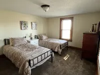 Quiet Recreational Getaway Hotels in Allamakee County