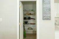 NW Farmhouse - The Perfect Place To Stay!