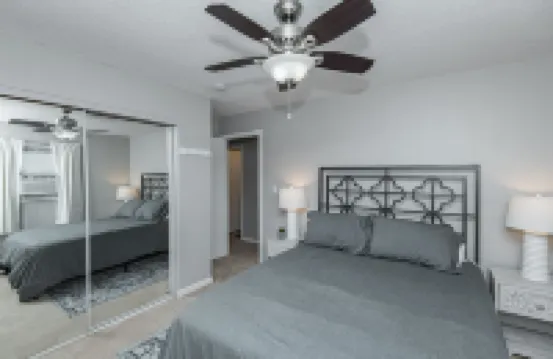 Discounted 5-Star 3 Bedroom Duplex 5 Minutes to Mayo Clinic!