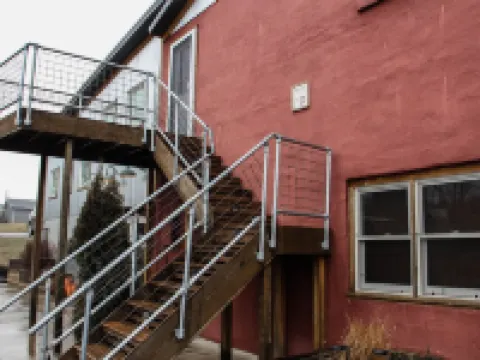 Cozy Apt. Downtown Floyd; Golden Maple Homestays Hotels in Floyd