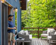 Charming Chalet w. Hot Tub - 1 mile to Mt. Snow