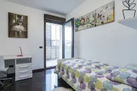 North Milan - Close to metro - Wi-Fi Hotels in Crescenzago