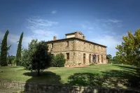 Apartment in Torrita, ground floor, terrace, swimming pool, Wi Fi, up to 4 pers