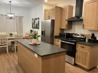 Coco’s Corner - Brand New 3 BD 2 BR Duplex near Palo Duro Canyon State Park
