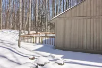 Contemporary Hideaway at Schuss Village at Shanty Creek