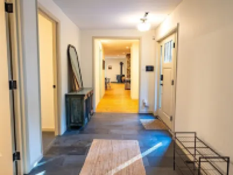 Maple Ridge Modern Rustic Retreat where Modern comfort meets Rustic Charm Hotels in Esopus