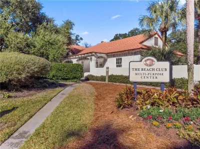 Jack and Laurel Welcome You to our Beach Club Condo!